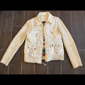 Cream boutique winter jacket size small